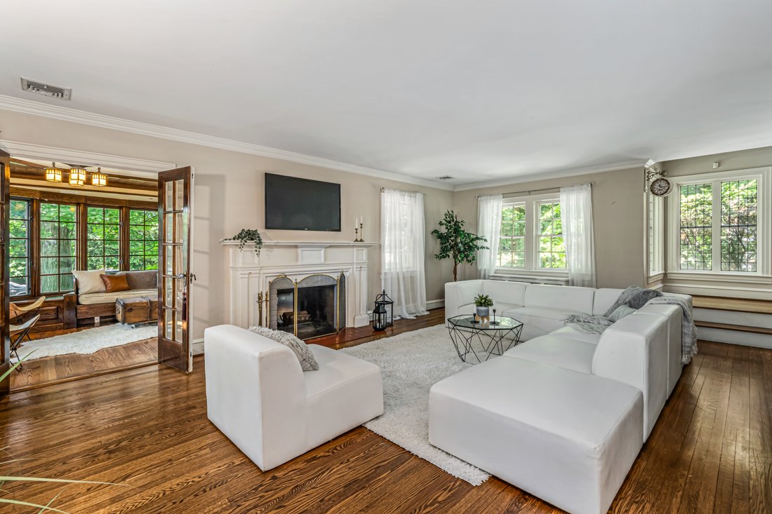 House in Manhasset, New York, United States 4 - 18093164