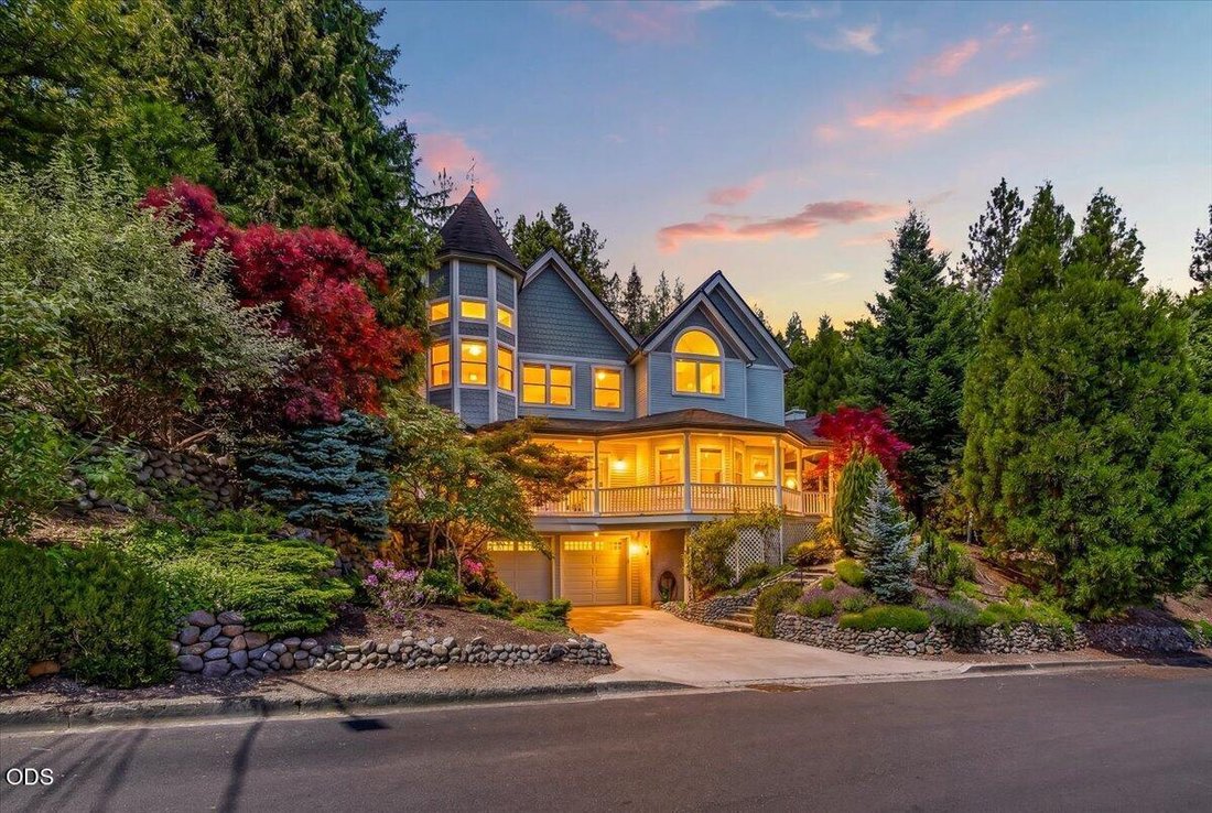 House in Ashland, Oregon, United States 1 - 18104397
