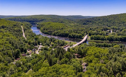 Land in Barryville, New York, United States 1