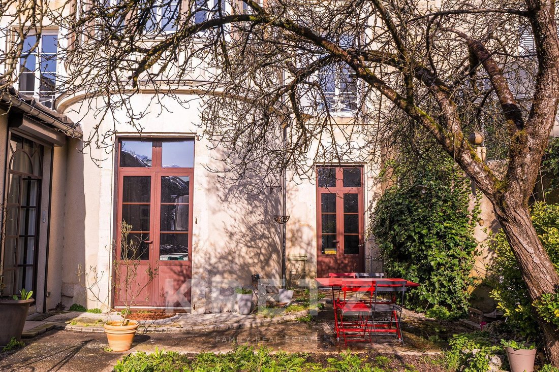 House in Cognac, Nouvelle-Aquitaine, France 2 - 18103500