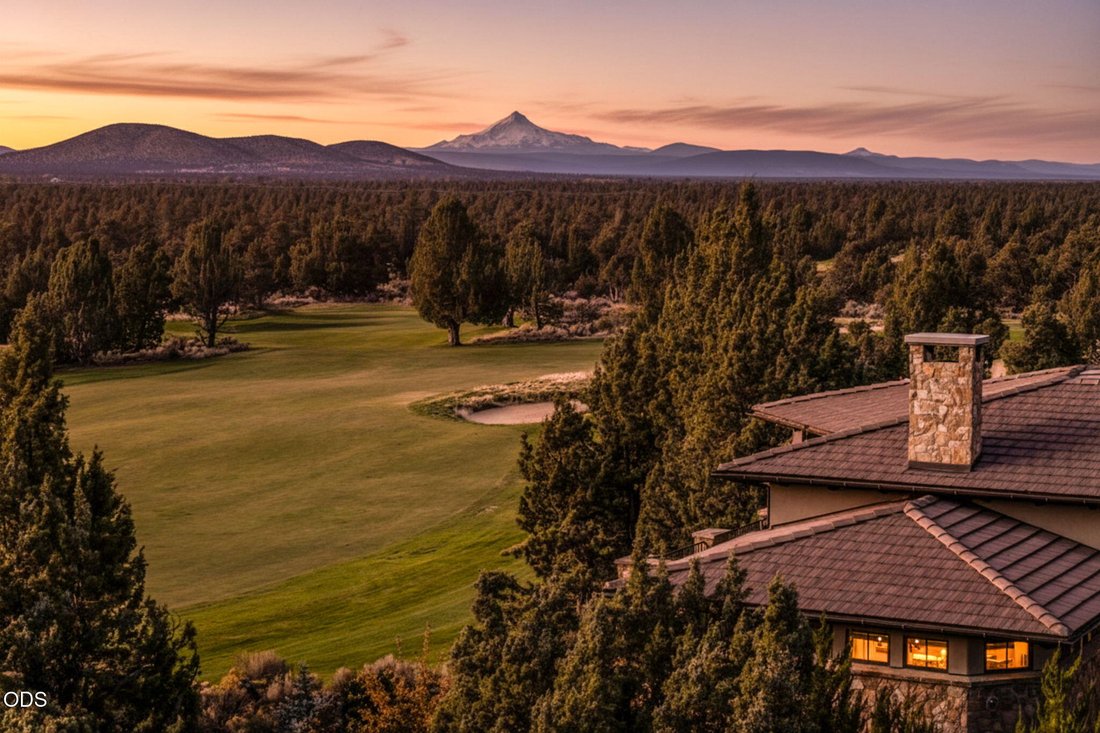 House in Bend, Oregon, United States 2 - 18102376