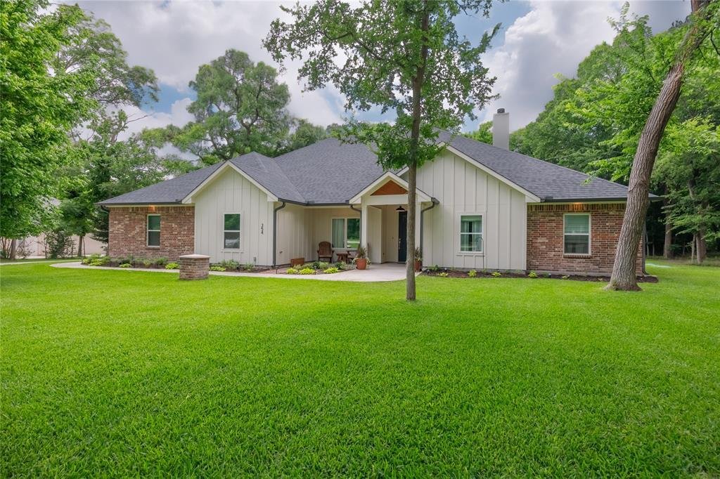 House in Azle, Texas, United States 1 - 18103145