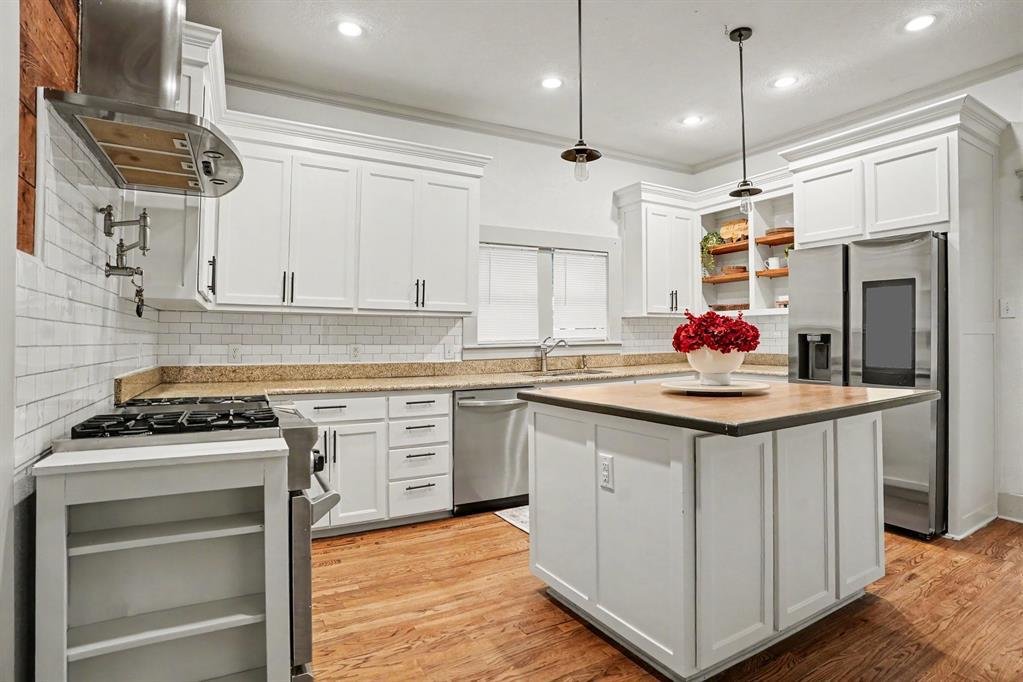 House in Waxahachie, Texas, United States 4 - 18092946