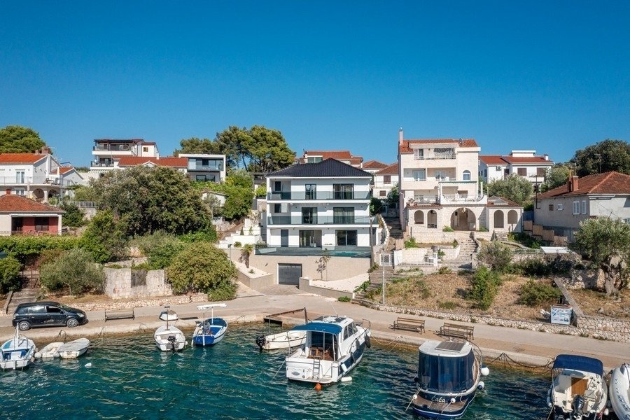 Villa in Rogoznica, Sibenik-Knin County, Croatia 1 - 18093108