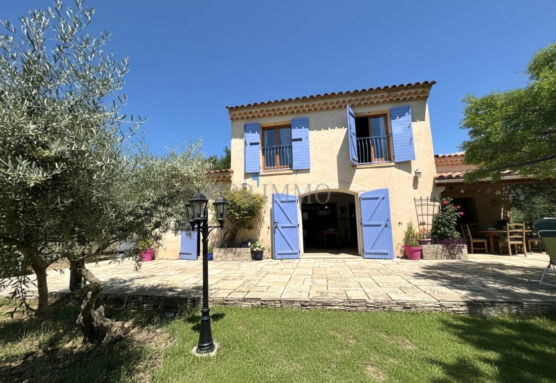 Villa in Châteaudouble, Provence-Alpes-Côte d'Azur, France 2 - 18096490