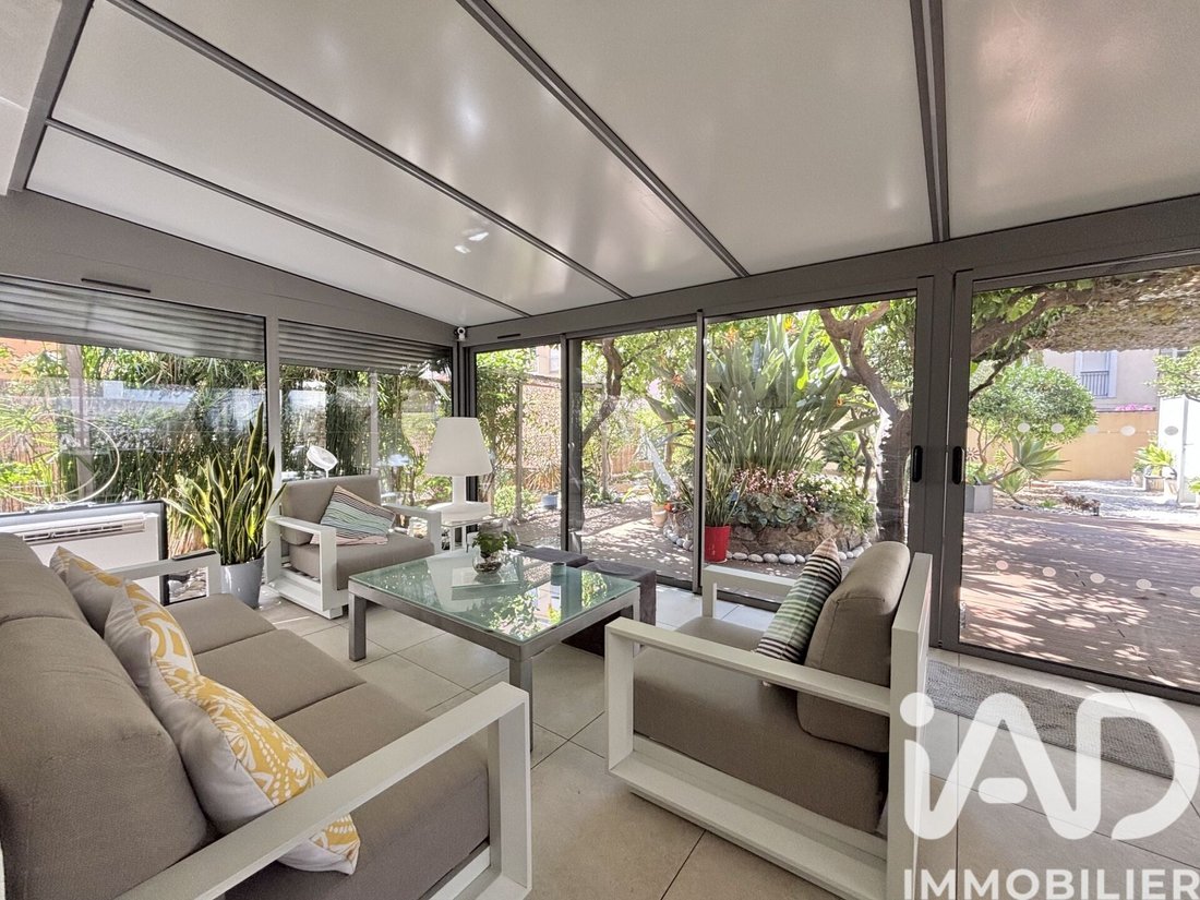 House in Hyeres, Provence-Alpes-Côte d'Azur, France 2 - 18097138