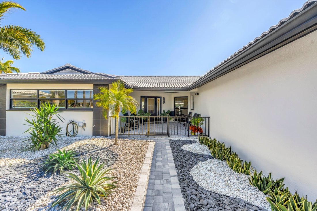 House in Treasure Island, Florida, United States 5 - 18100172