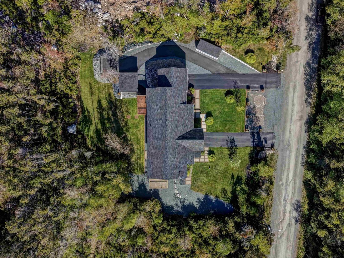 House in Whites Lake, Nova Scotia, Canada 4 - 18095876