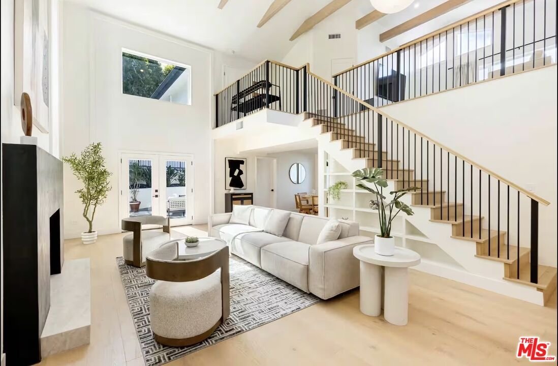 House in Los Angeles, California, United States 4 - 18101545