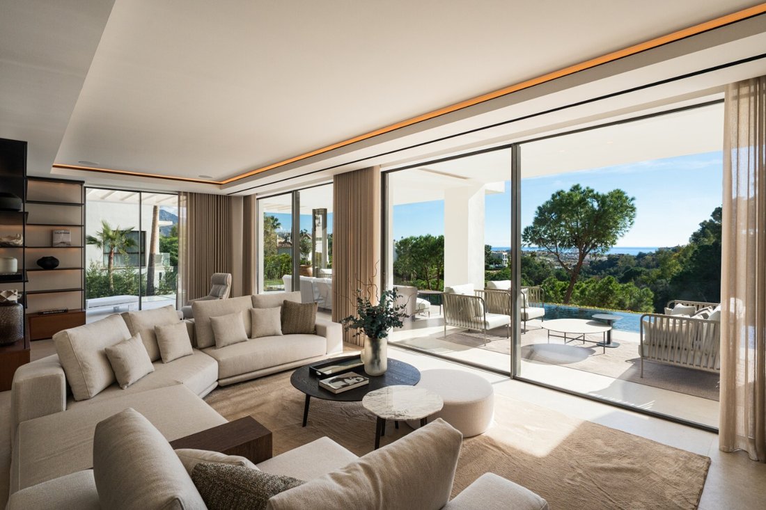 Villa in La Quinta, Benahavis, Andalusia 2 - 18093928