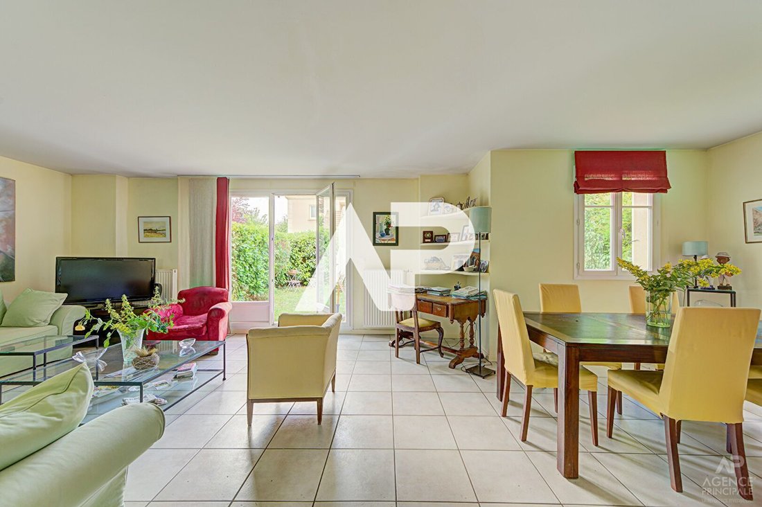 House in Centre Ville, Rueil-Malmaison, France 3 - 18101457