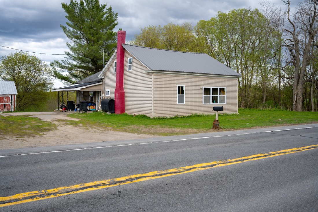 Farm Ranch in West Chazy, New York, United States 5 - 18090784