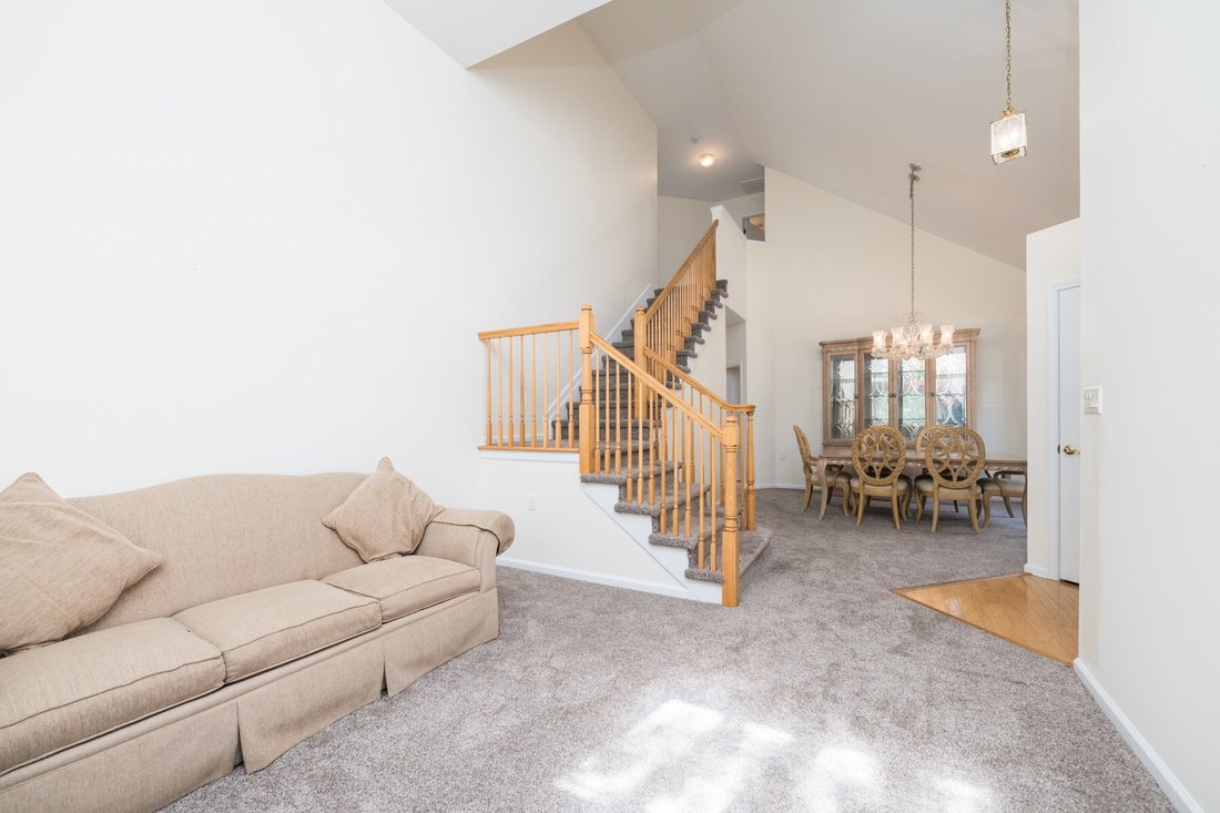 House in Holmdel, New Jersey, United States 3 - 18093827