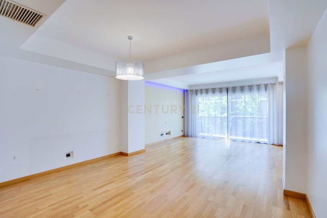 Apartment in Parque das Nacoes, Lisbon, Portugal 5 - 18098956