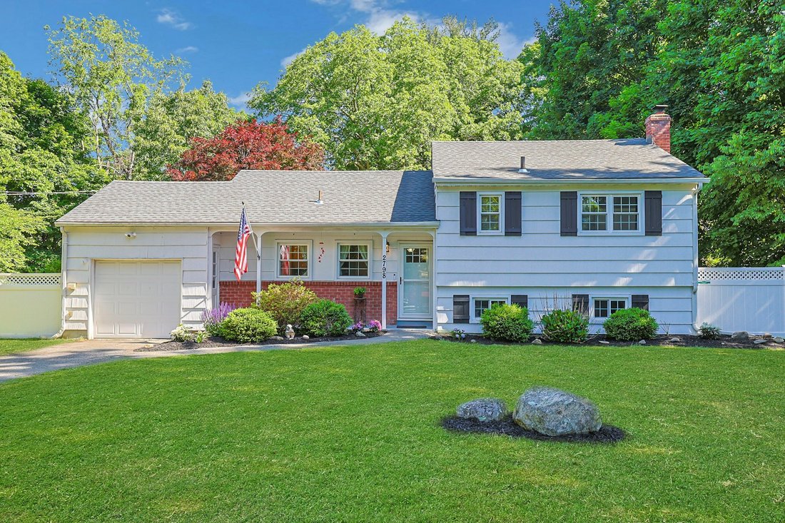 House in Yorktown Heights, New York, United States 2 - 18093196