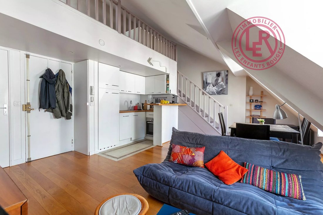 Apartment in Archives, Paris 3e Arrondissement, Paris 3 - 18101749