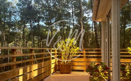 Chalet in Le Porge, Nouvelle-Aquitaine, France 1