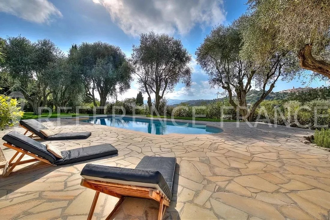 Villa in Mougins, Provence-Alpes-Côte d'Azur, France 4 - 18102454