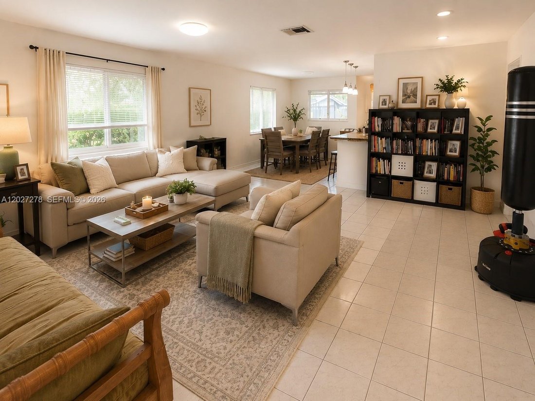 House in Hallandale Beach, Florida, United States 1 - 18096163