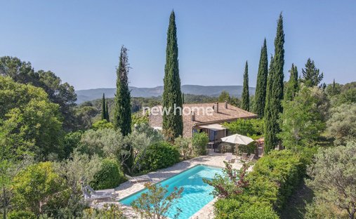 Villa in Ouest, Lorgues, France 1