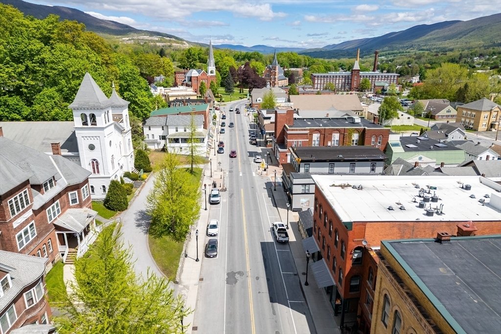 Adams, Massachusetts, United States 4 - 18103266