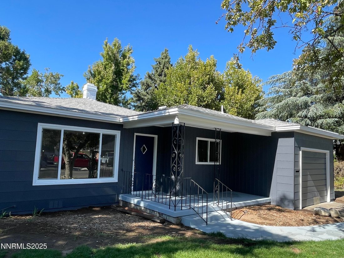 House in Reno, Nevada, United States 1 - 18102278