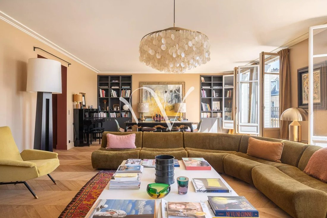 Apartment in Invalides, Paris 7e Arrondissement, Paris 3 - 18106460
