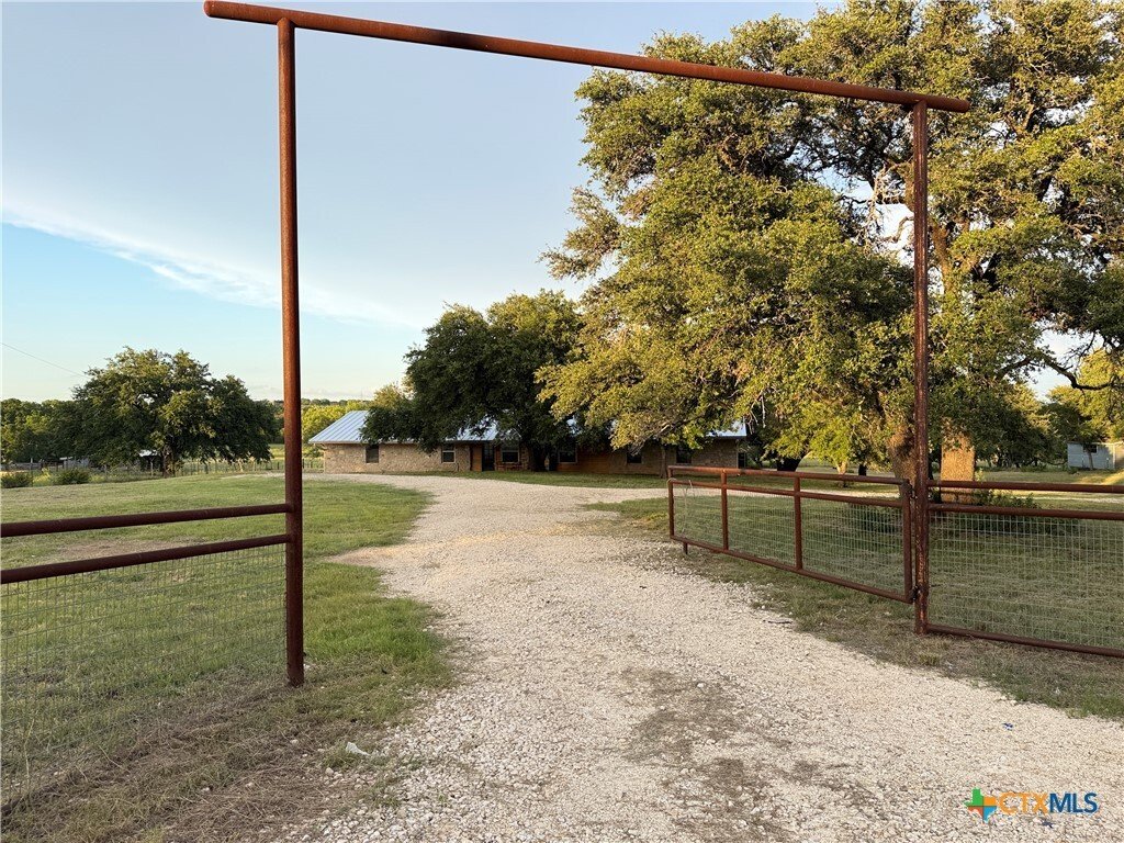 House in Lampasas, Texas, United States 3 - 18104684