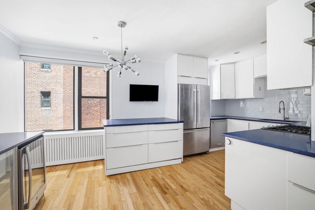 Co Op in New York, New York, United States 3 - 18107722
