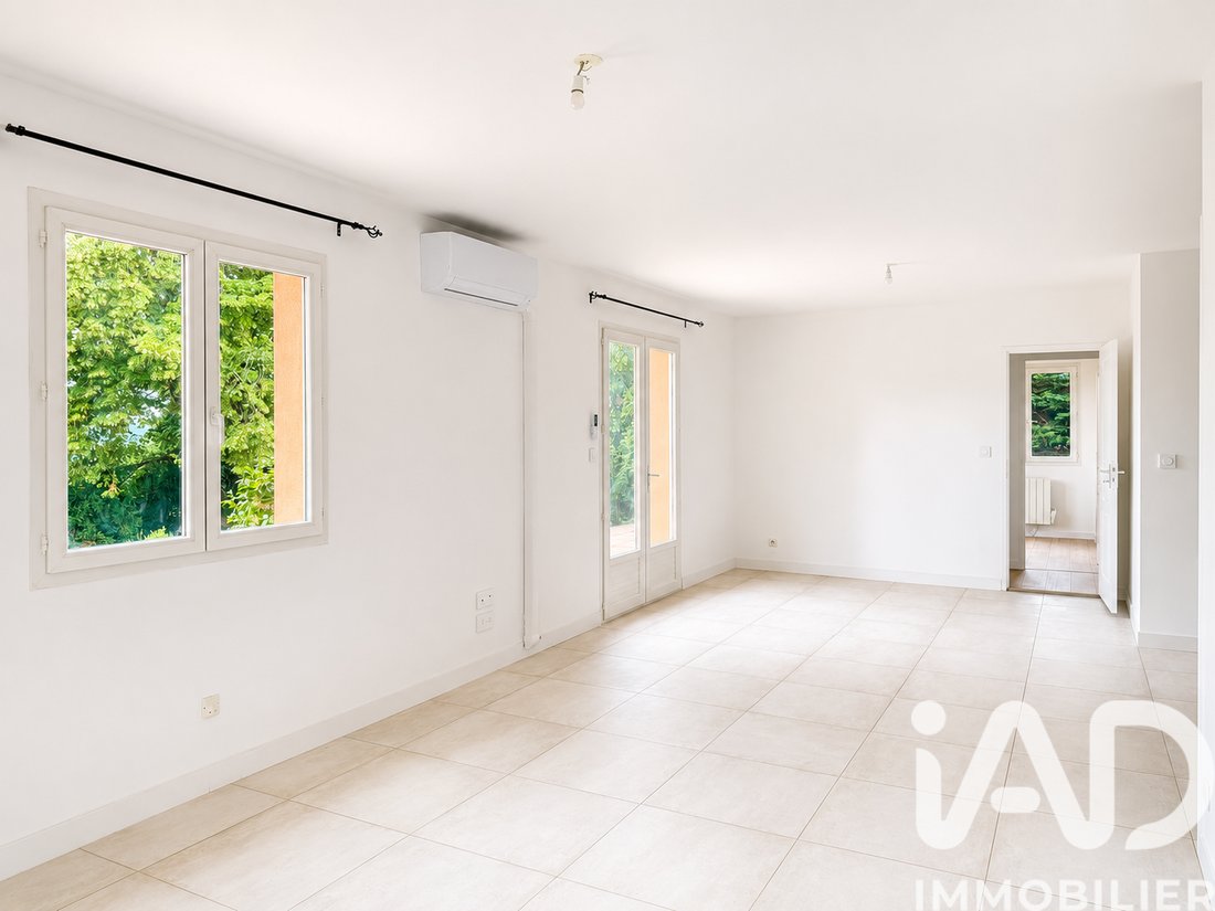 Apartment in Basses-Barolles, Saint-Genis-Laval, France 2 - 18097214