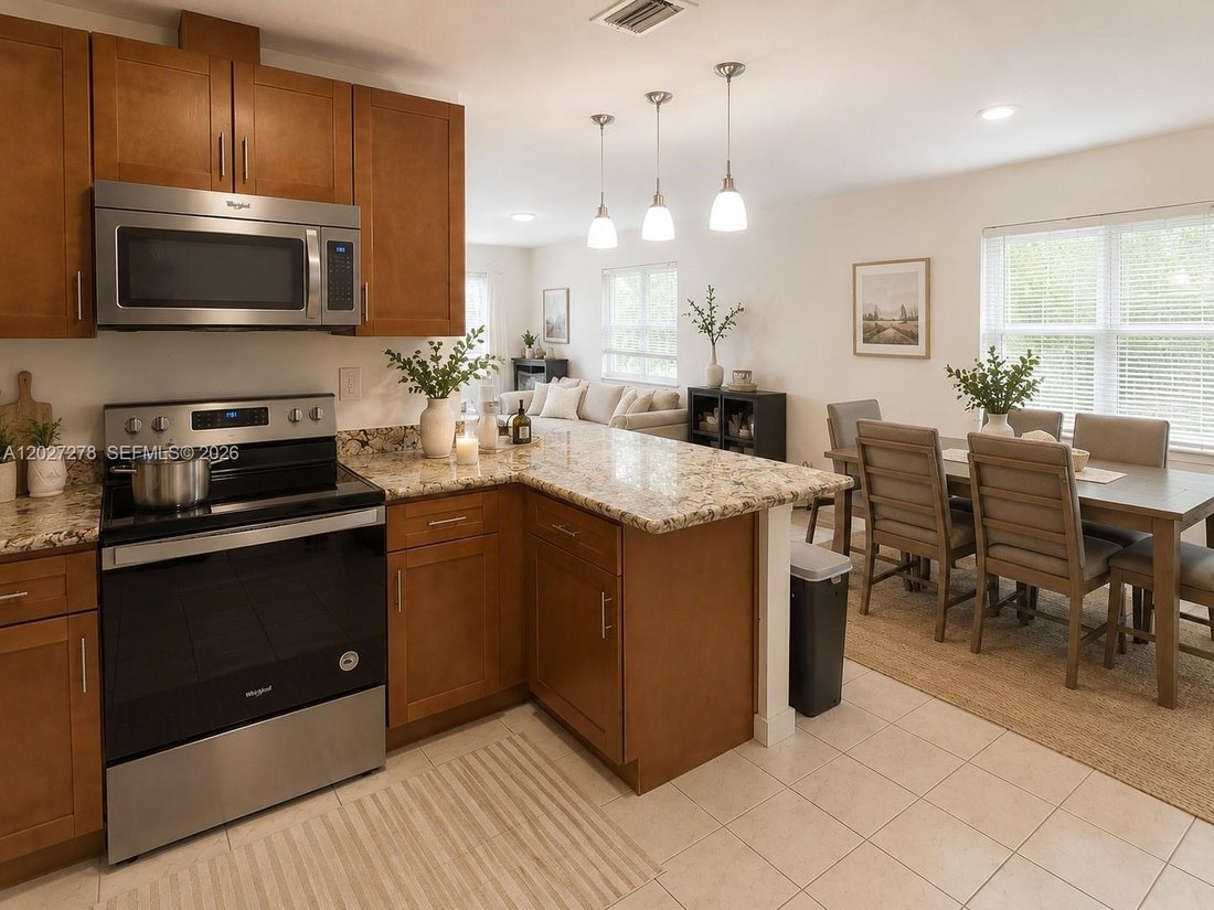 House in Hallandale Beach, Florida, United States 2 - 18096163