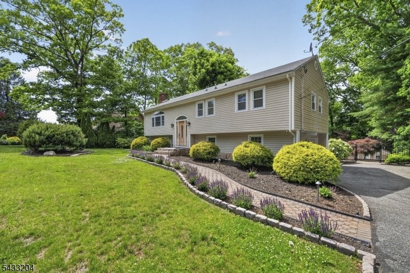 House in West Milford, New Jersey, United States 2 - 18098624