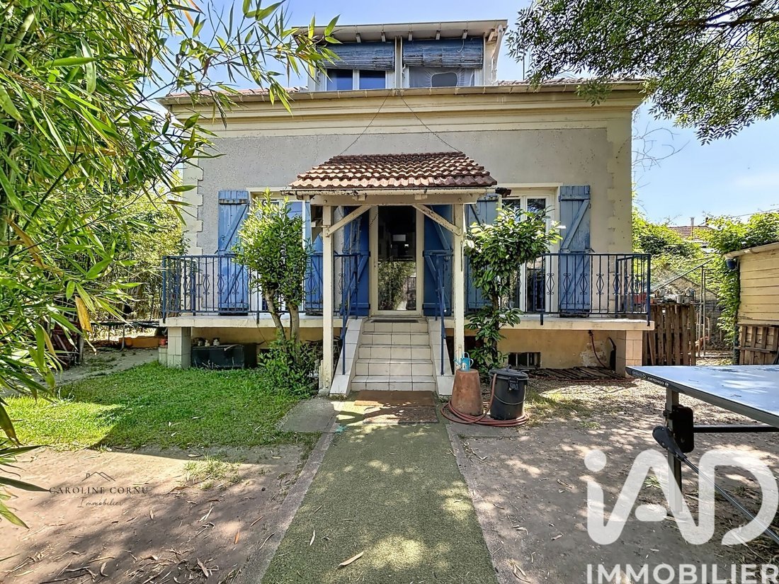 House in Champigny-sur-Marne, Ile-de-France, France 1 - 18097039