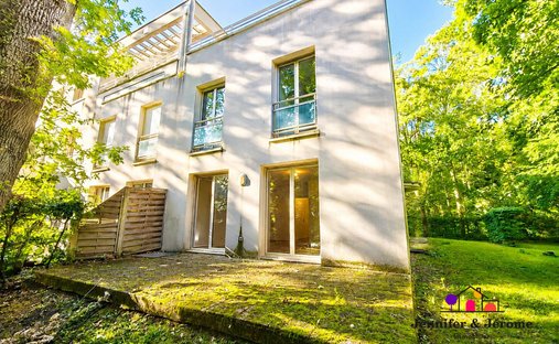 Apartment in Centre Montmorency, Montmorency, France 1