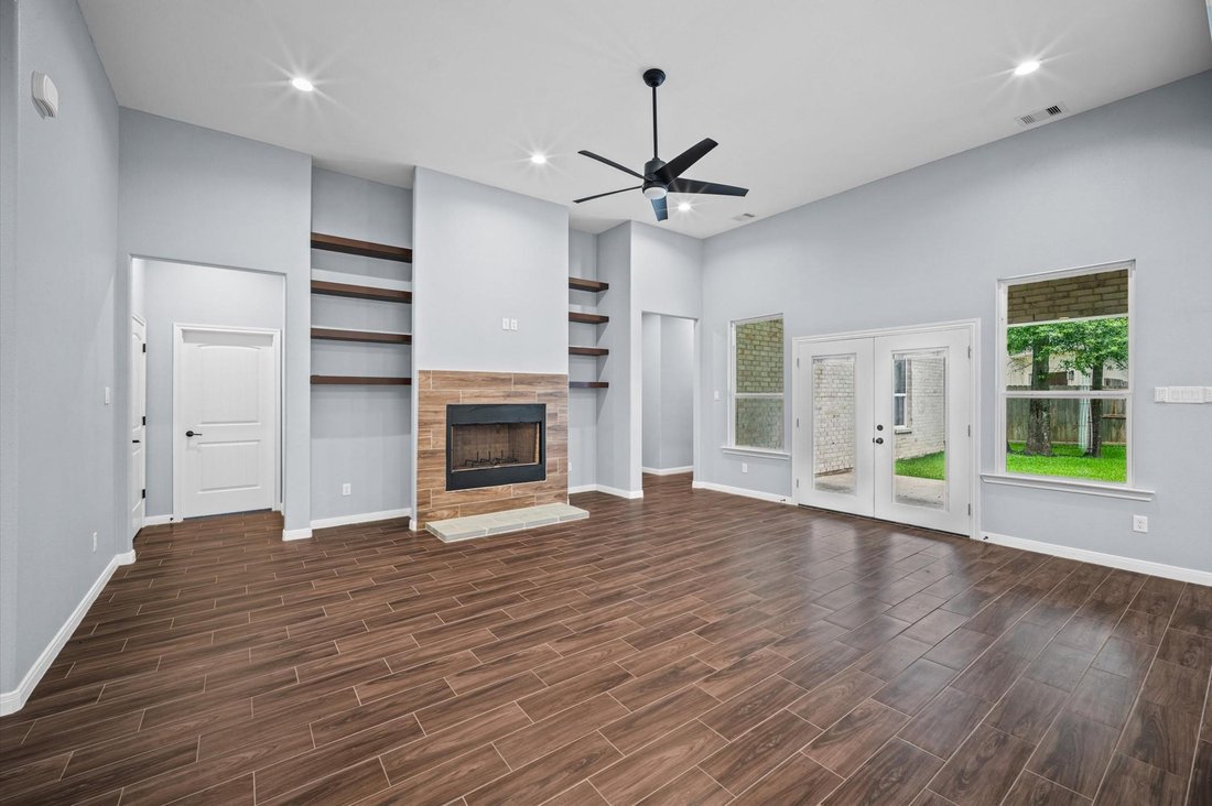 House in Conroe, Texas, United States 5 - 18101264