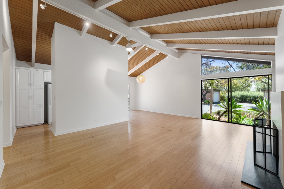 House in Santa Barbara, California, United States 2 - 18104057