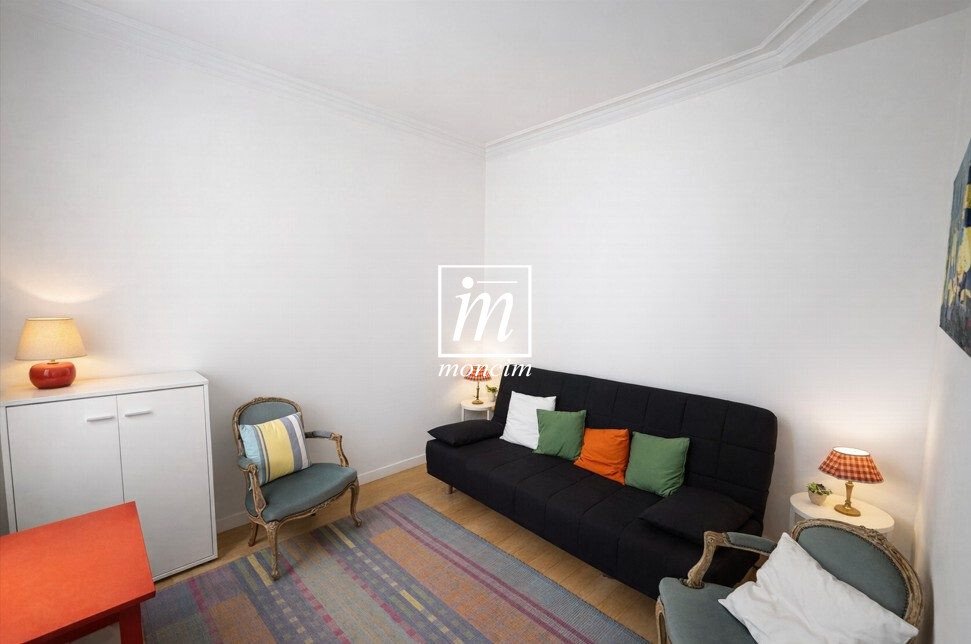 Apartment in Elysées-Madeleine, Paris 8e Arrondissement, Paris 5 - 17893287