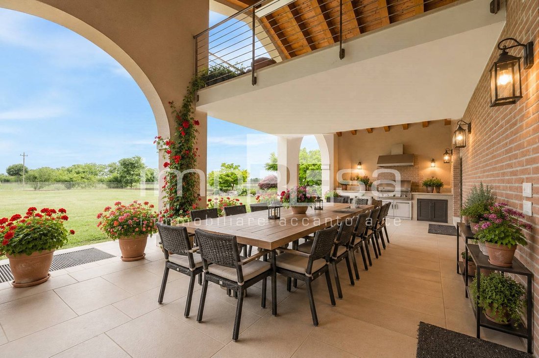 Villa in Postioma, Veneto, Italy 1 - 18103988