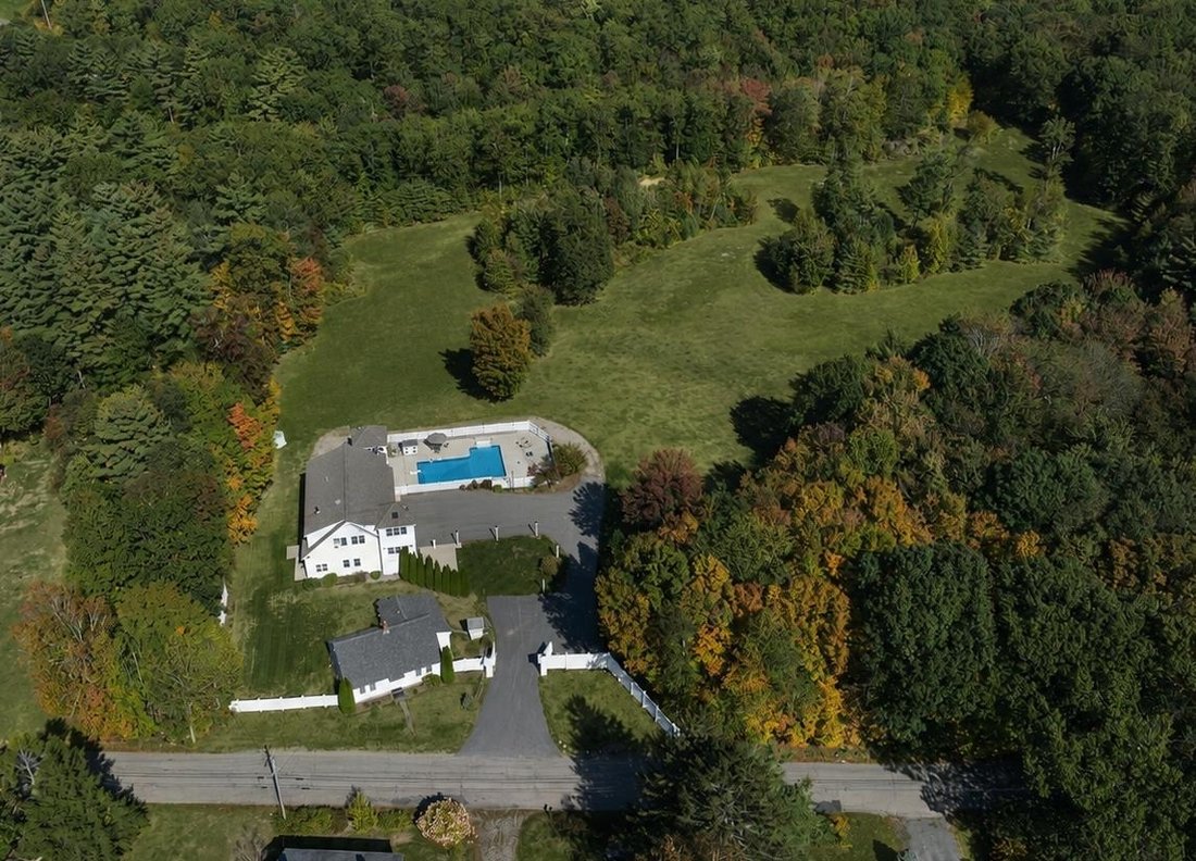 House in Newton, New Hampshire, United States 2 - 17464434