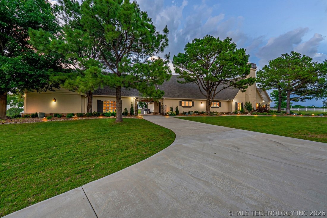 House in Bixby, Oklahoma, United States 1 - 18095879