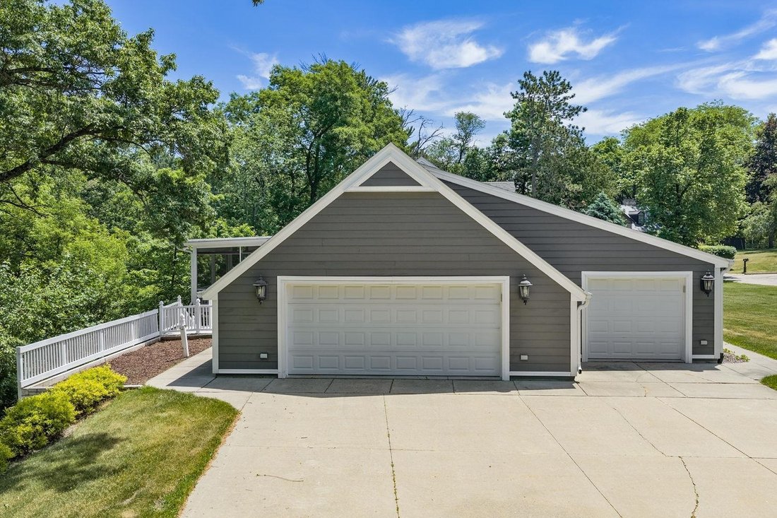 House in Wisconsin Dells, Wisconsin, United States 5 - 18098071