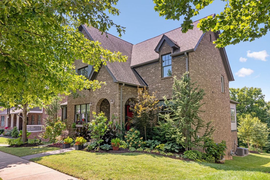 House in Franklin, Tennessee, United States 2 - 18104298
