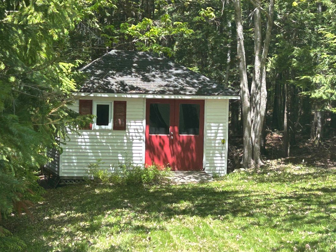 House in Fall River, Nova Scotia, Canada 5 - 18095896
