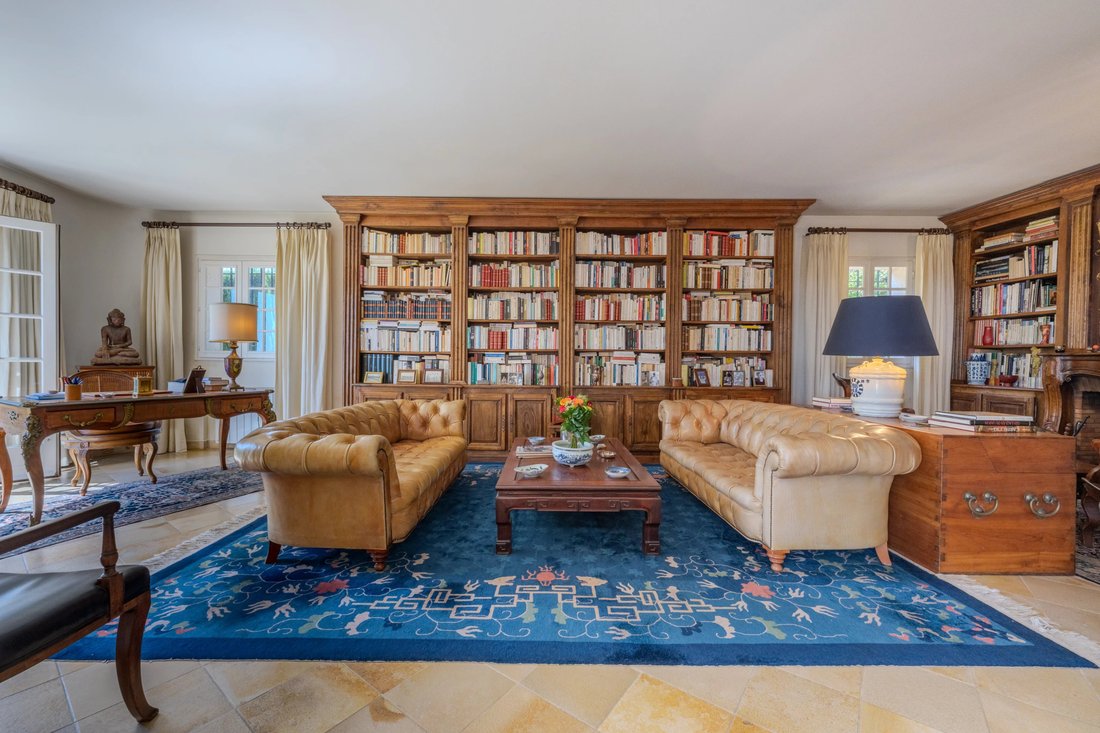Villa in Mougins, Provence-Alpes-Côte d'Azur, France 5 - 18093870