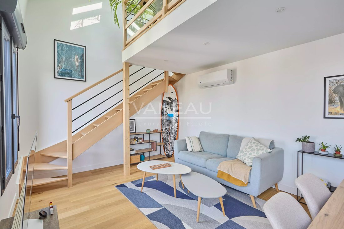 Apartment in Puteaux, Ile-de-France, France 1 - 18093367