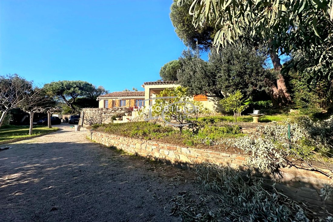 Villa in Zone Ouest Urbaine, Saint-Tropez, France 1 - 16958375