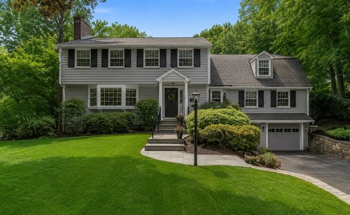 House in Wellesley, Massachusetts, United States 1