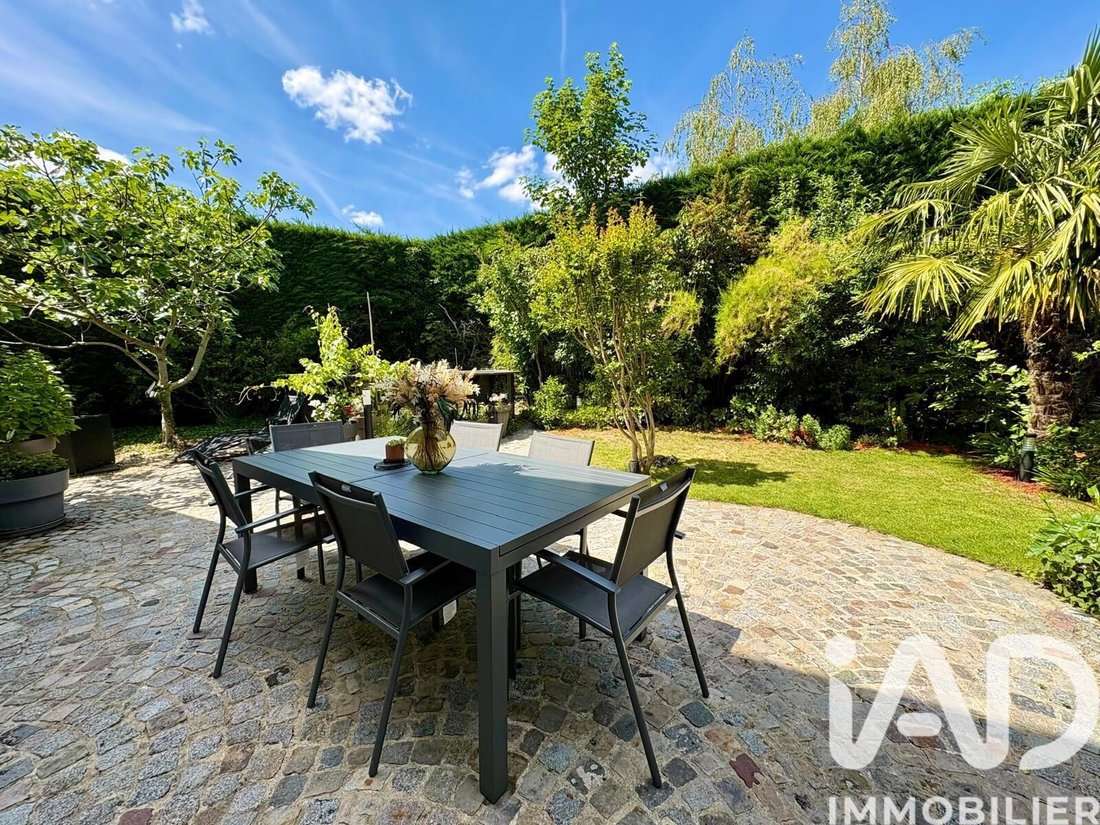 House in La Butte du Berger, Marolles-en-Brie, France 2 - 18097144