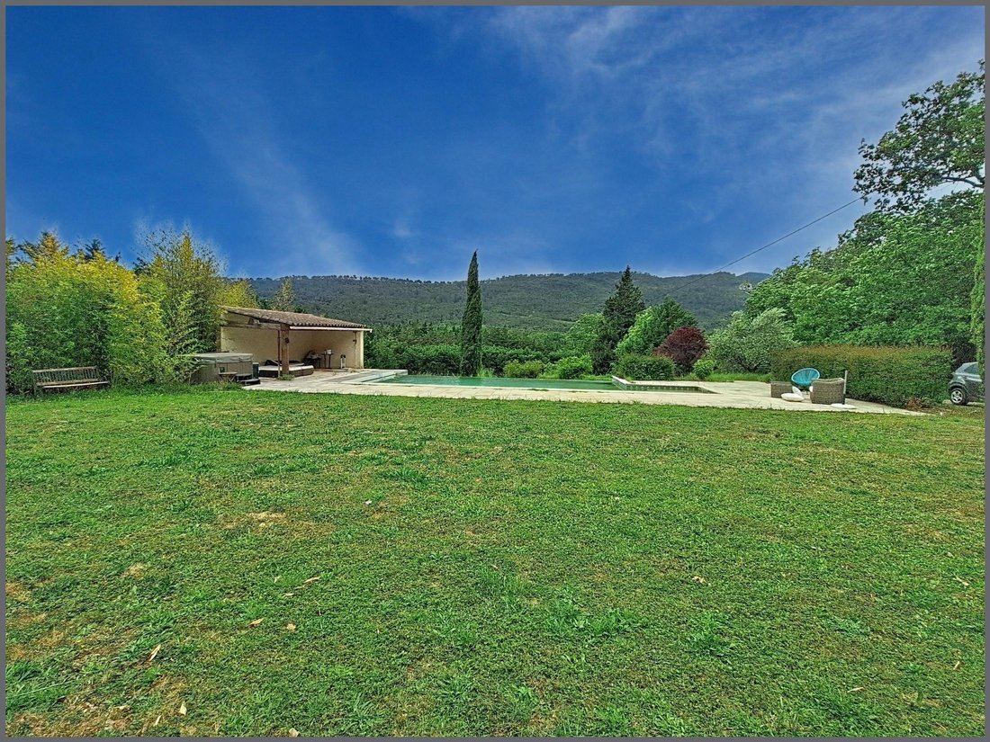 House in Brignoles, Provence-Alpes-Côte d'Azur, France 5 - 17895094