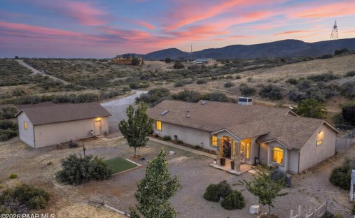House in Mayer, Arizona, United States 1